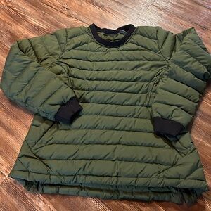 Women’s Marmot jacket size Small. Very nice!!